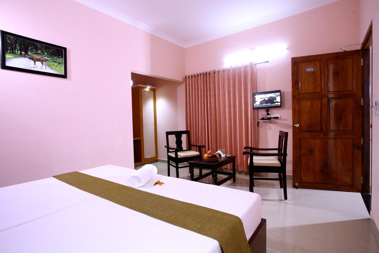 Clirind Resort Athirapalli Kültér fotó