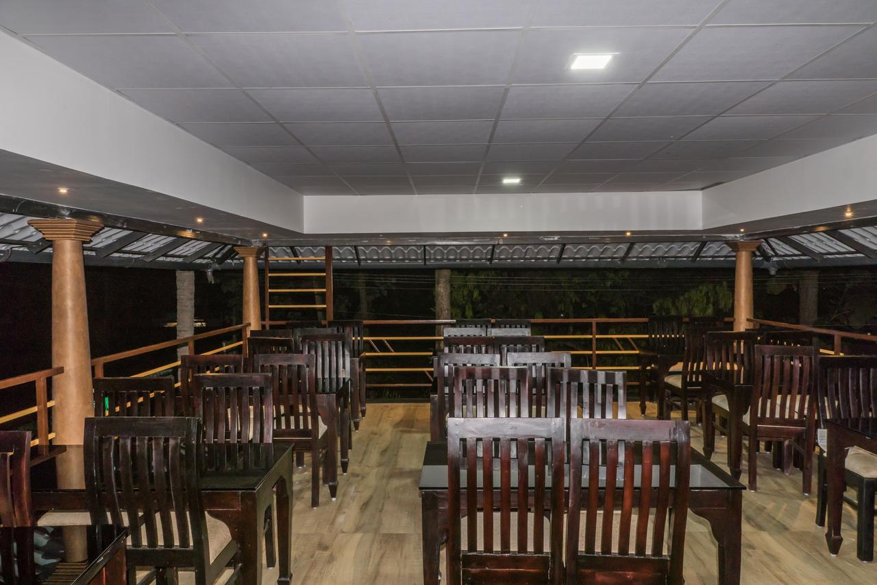 Clirind Resort Athirapalli Kültér fotó